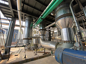 湖南三效蒸發器安裝現場